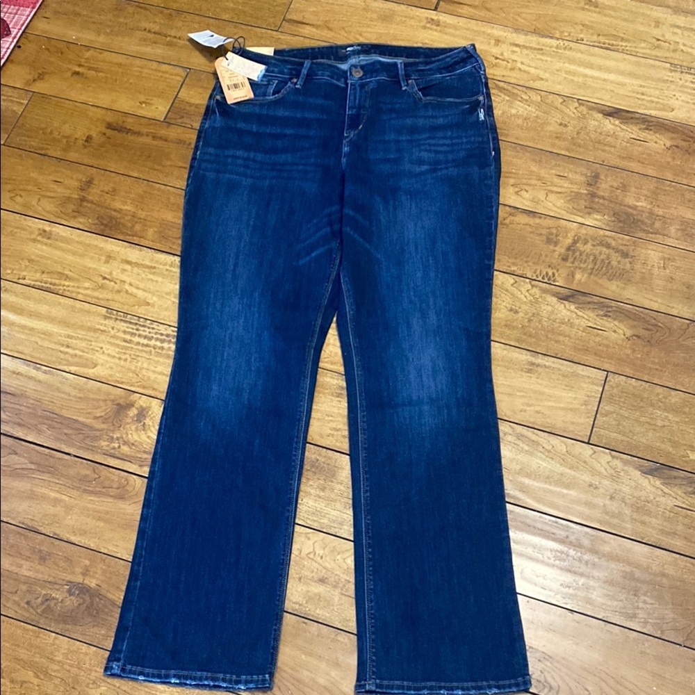 Silver Jeans Women's Dark Blue Flare Jeans